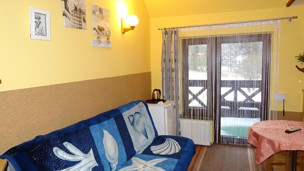 Olimp Pokoje I Apartamenty Щирк Экстерьер фото