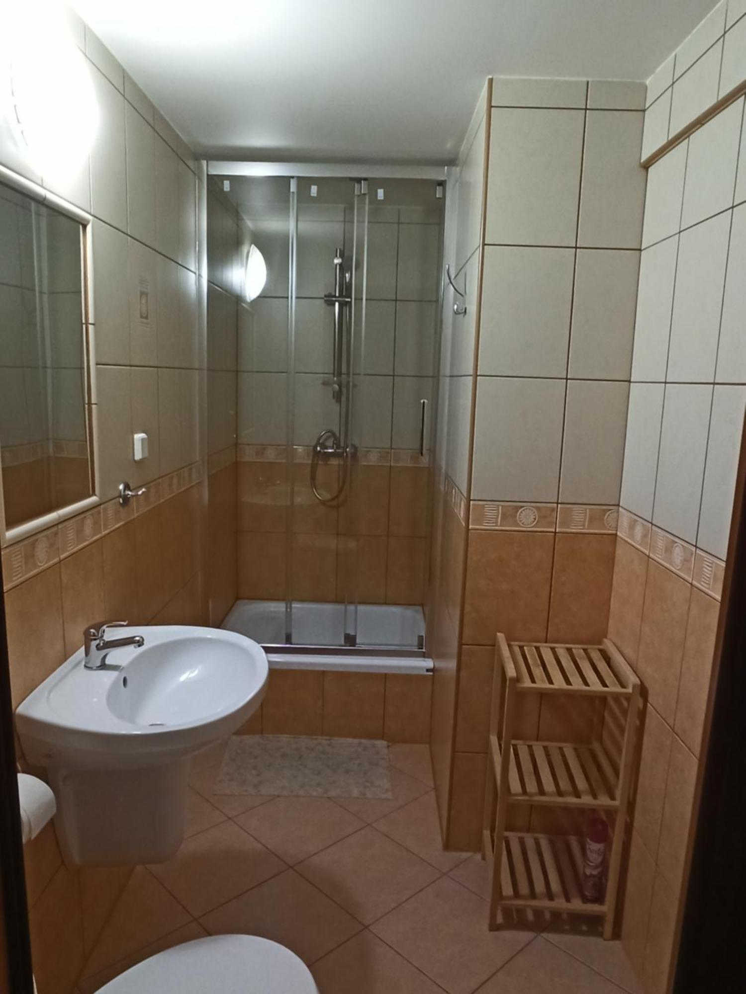 Olimp Pokoje I Apartamenty Щирк Экстерьер фото